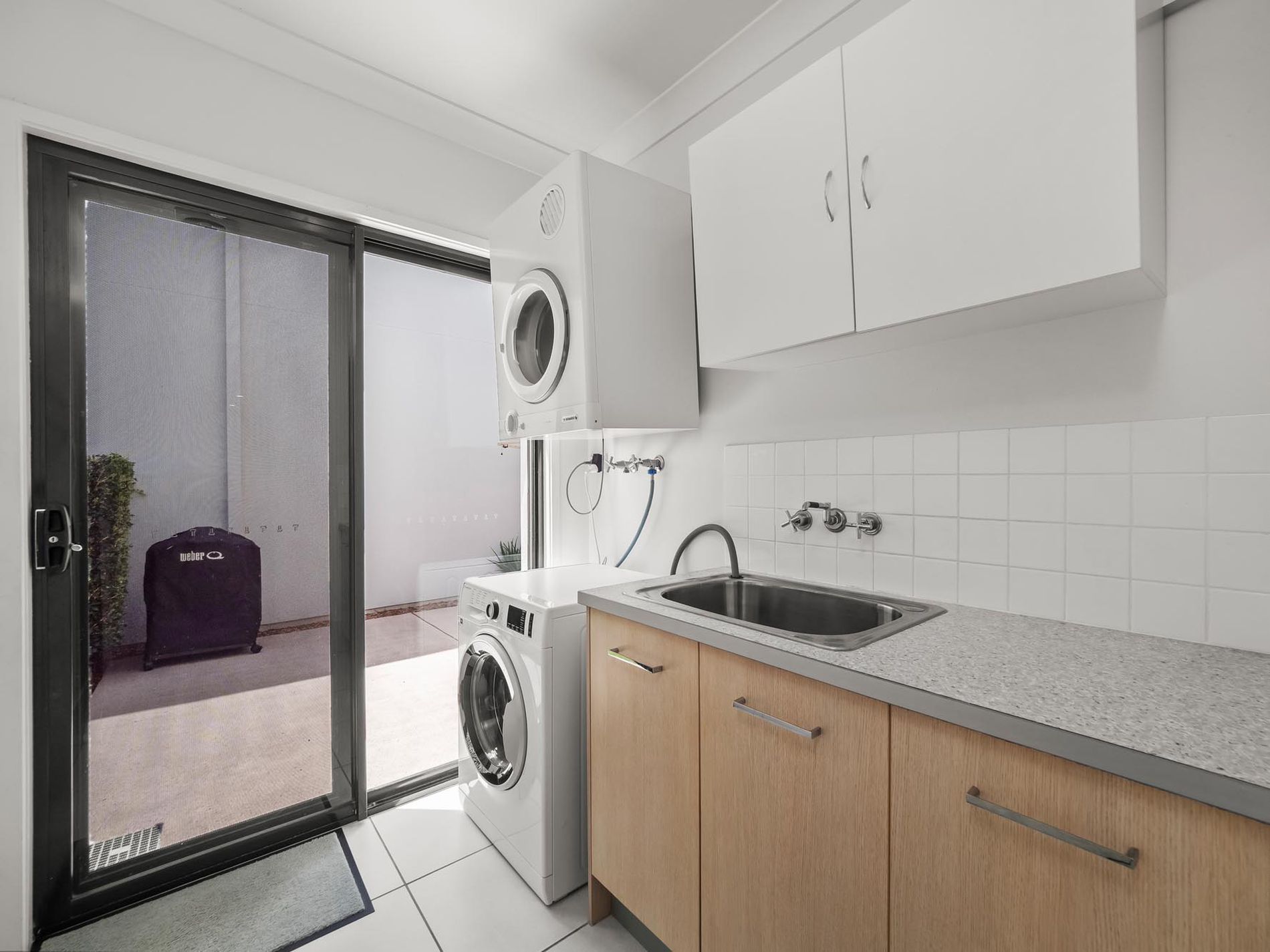 38 Nova Place, Carina