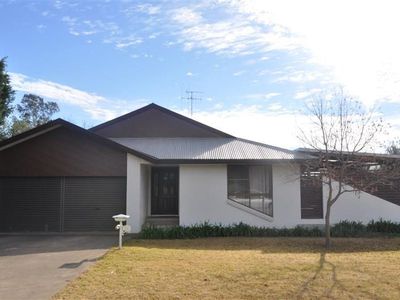 13 Alder Street, Forbes