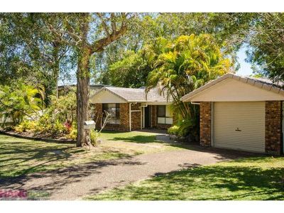 16 Linksland Street, Tewantin