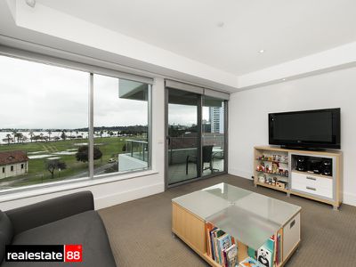303 / 108 Terrace Road, East Perth
