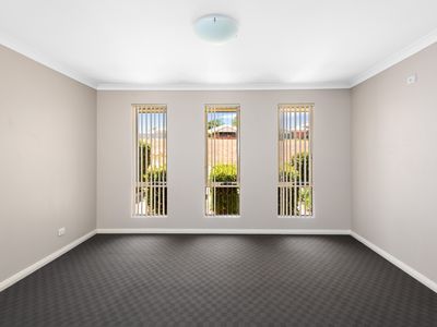 7 Pirring Way, Hannans