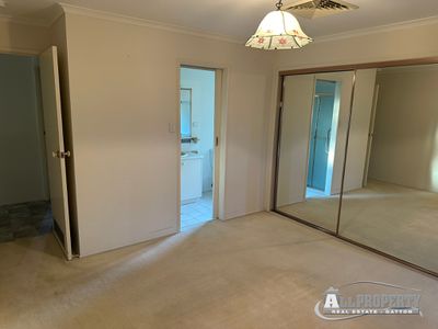 13 Tew Court, Gatton