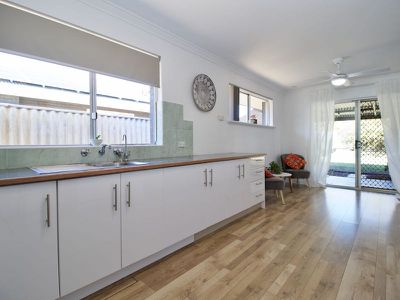11 Seagate Street , Safety Bay
