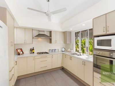 9 Hubert Street, South Townsville