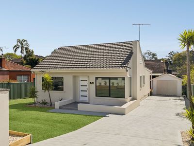 76 Stoney Creek Road, Beverly Hills