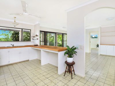 207 Panorama Drive, Rosemount