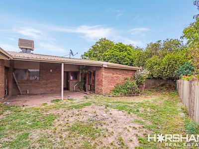 28 Windsor Crescent, Horsham