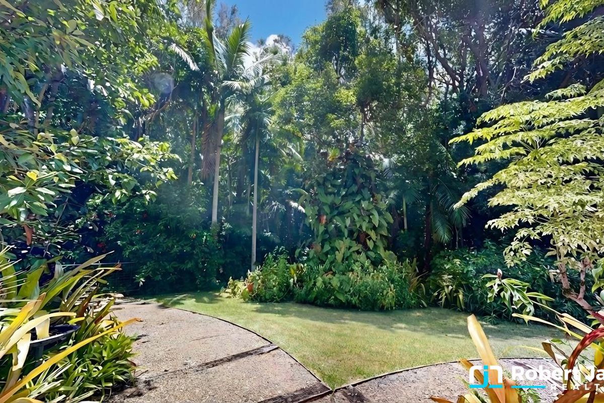 6 Terrens Court, Tewantin