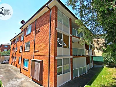2 / 5 Curzon Street, Ryde