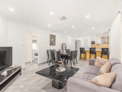 27 Solander Avenue, West Hoxton
