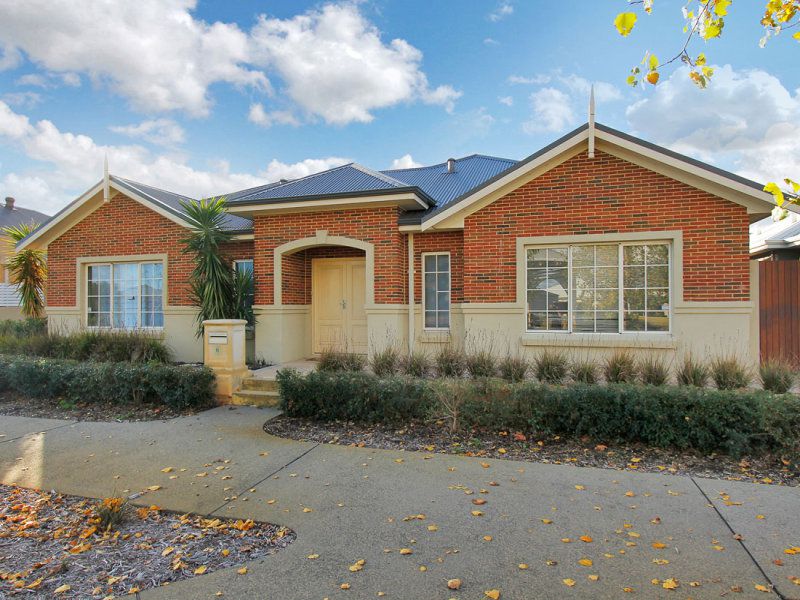 6 Tindale Crest, Aveley