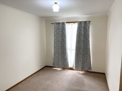 1 / 202 Werribee Street North, Werribee