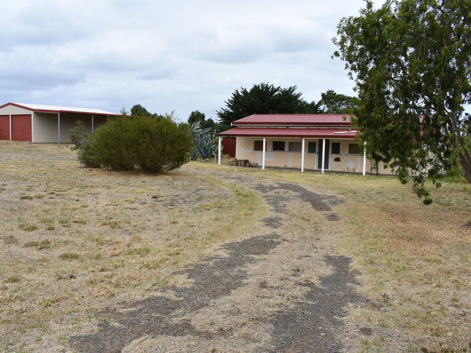 39 Ruff Rock Road, Millicent