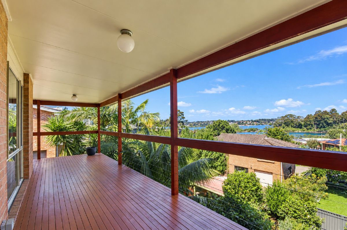 29 Fishermans Crescent, North Narooma
