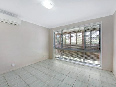 10 Wilpowell Street, Oxley