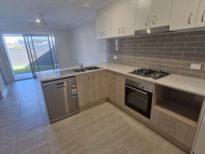 12 Font Hill Drive, Farley