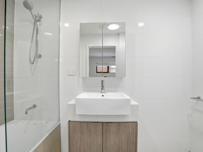 1 Capri Court, Hope Island