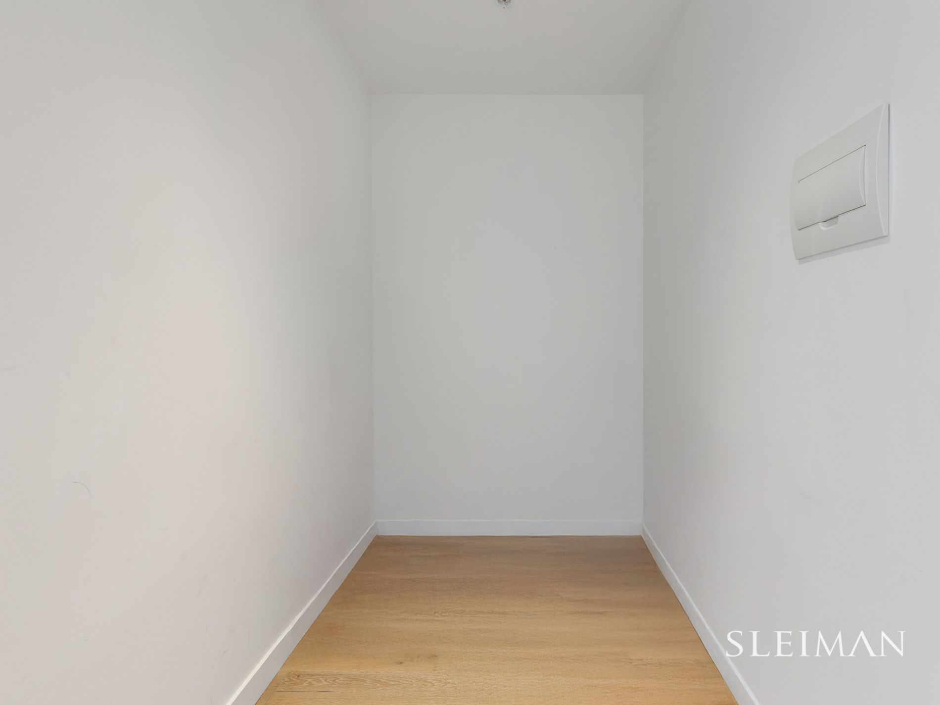 609 / 19 Russell Street, Essendon