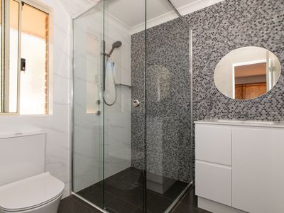 71 Jarrah Close, Hay