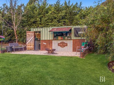 9 Olive Tree Court, Kilmore