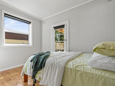 11 Tindola Street, Brahma Lodge