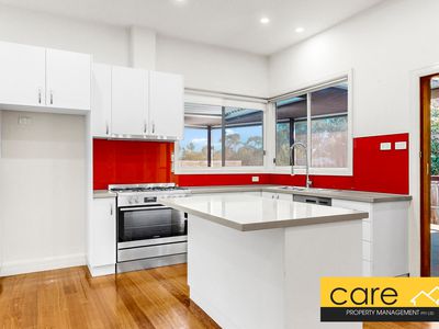 6 Bath Road, Glen Iris