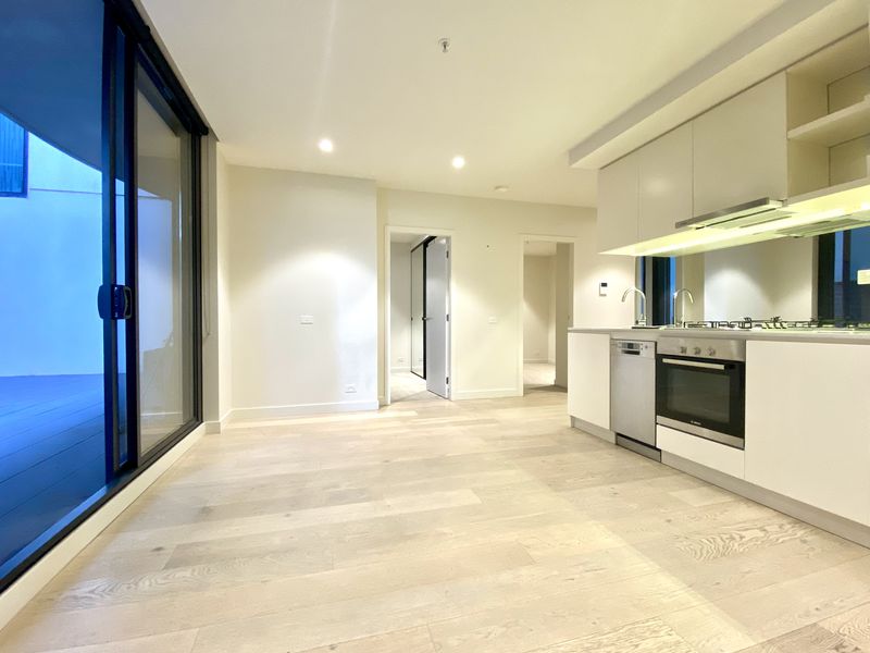 g07 / 130 Dudley Street, West Melbourne