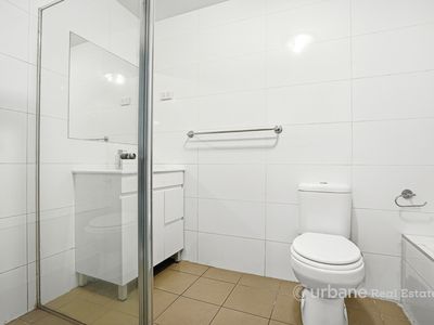 13 / 8 Marlborough Road, Homebush West