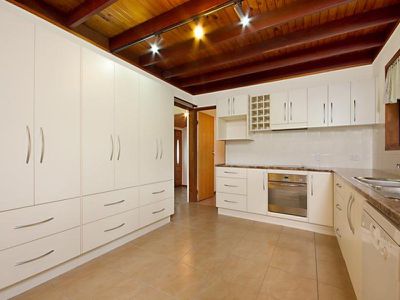 2 Karoonda Crescent, Rochedale South