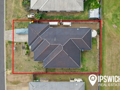 29 WALNUT CRESCENT, Lowood