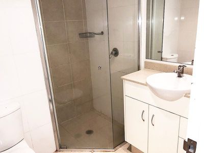 518B / 1 Como Crescent, Southport
