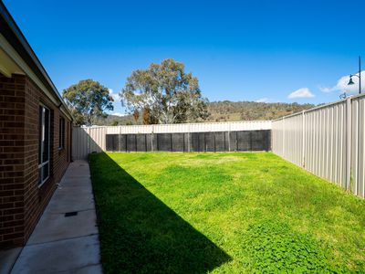 24 JACKA STREET, Wodonga