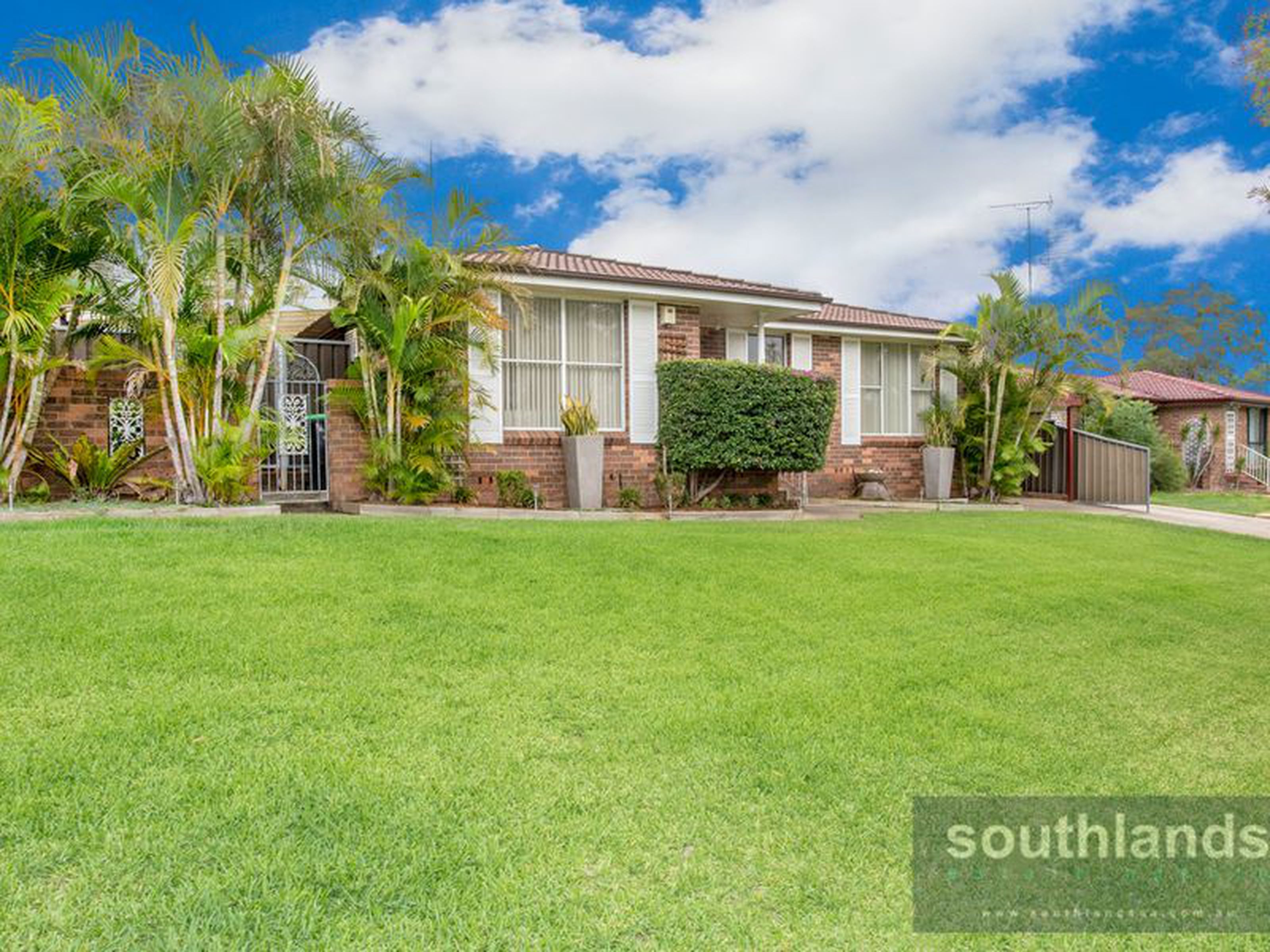 10 Oberon Crescent, SOUTH PENRITH