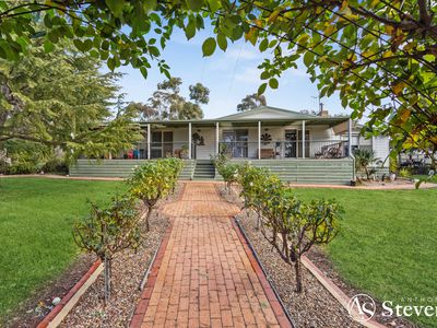 211 Back Kyneton Road, Heathcote