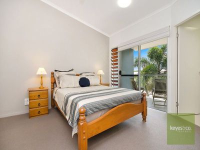 219 Riverside Boulevard, Douglas
