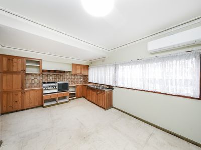 17 Clyde Street, Maribyrnong