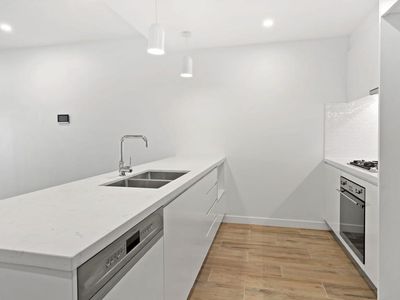 402 / 25 Mann Street, Gosford