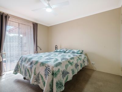 2B Eaglemont Drive, Swan View