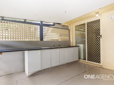 14 Sunbird St, Inala