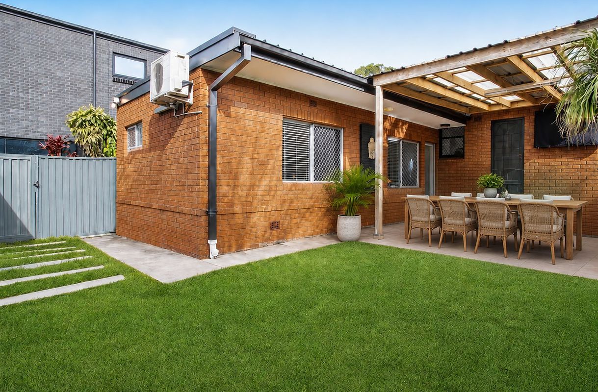 103 Sparks Street, Eastlakes