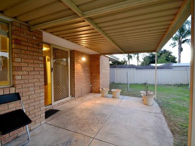 16A Majestic Court, Thornlie