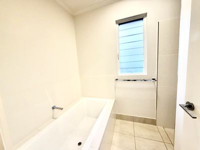 3 Badine Street, Caravonica
