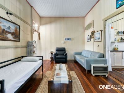 49 Bazaar Street, Maryborough