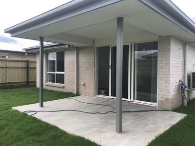 8 Otto Street , Walloon