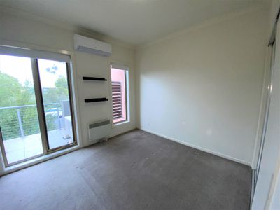 16 / 83 Inverell Parkway, Tarneit