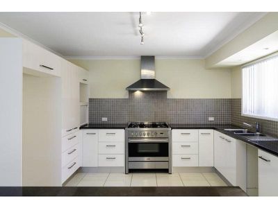 13 Linksland Street, Tewantin