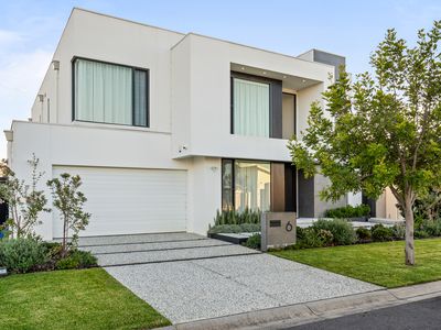 6 Bathers way, Morisset Park