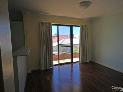 6 / 227 Brisbane Street, Dubbo