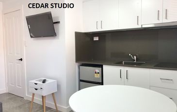 Cedar / 413 Anzac Parade, Kingsford
