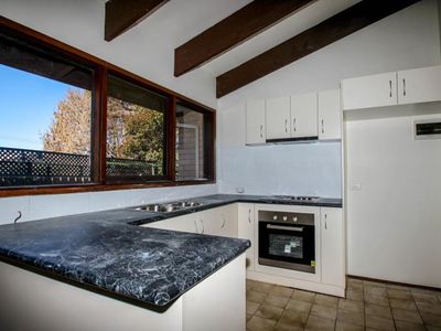 38 / 588 OLIVER STREET , Lavington